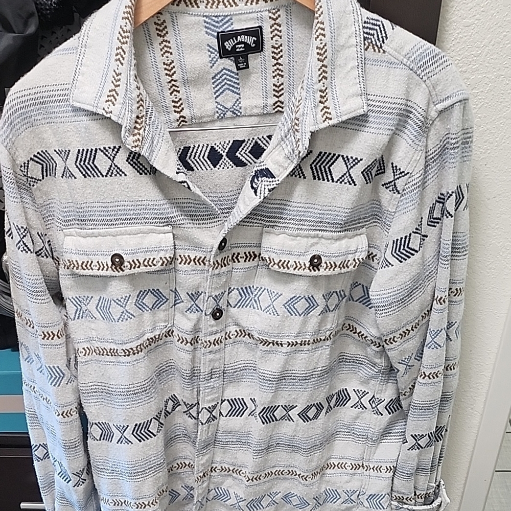 Billabong Patterned Button-Up Shirt